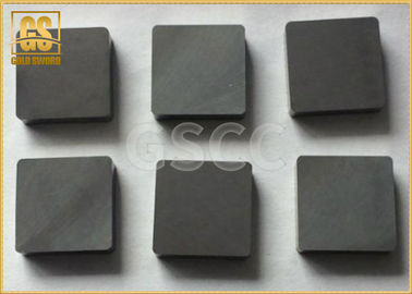 鋭い炭化タングステンの挿入物YC30Sの等級の適当な鋳造物鋼鉄/合金鋼