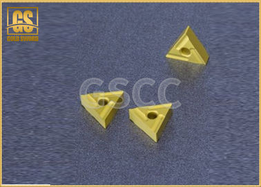 三角形の注文の炭化物の挿入物、CNCの炭化物用具はYG6/YG8/等級を挿入します